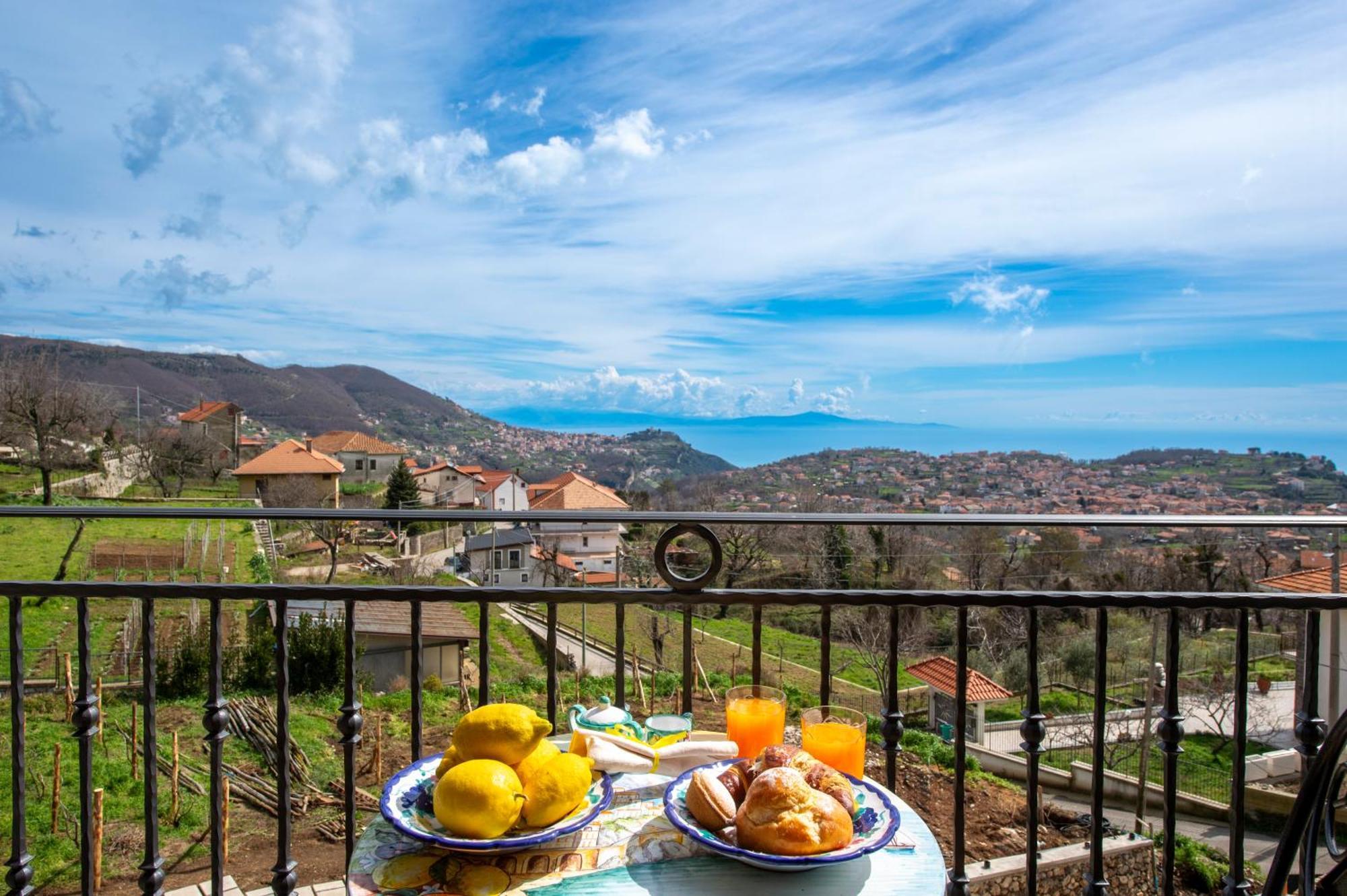 Bed and Breakfast Il Vigneto Di Nonno Pietro Agerola Esterno foto